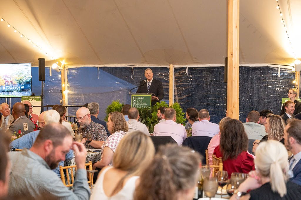 Tom Vilsack, Director of the USDA, speaking at Dinner Under the Stars.